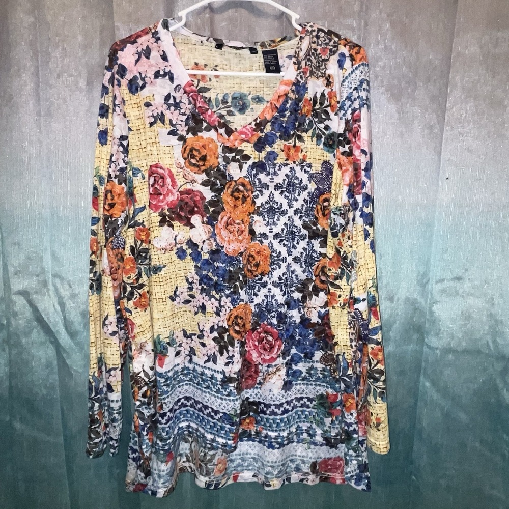 Life Style Floral Rhinestone Shirt Women's Cottagecore 2X Long Sleeve Tunic Top